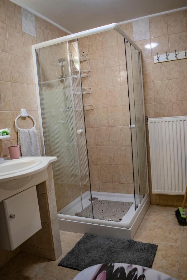 Katyca Apartman Balatonfüred Exterior foto